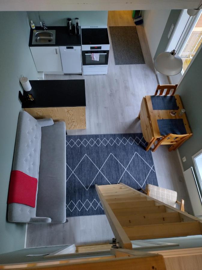 Gammelskola Apartments Henningsvær Zimmer foto