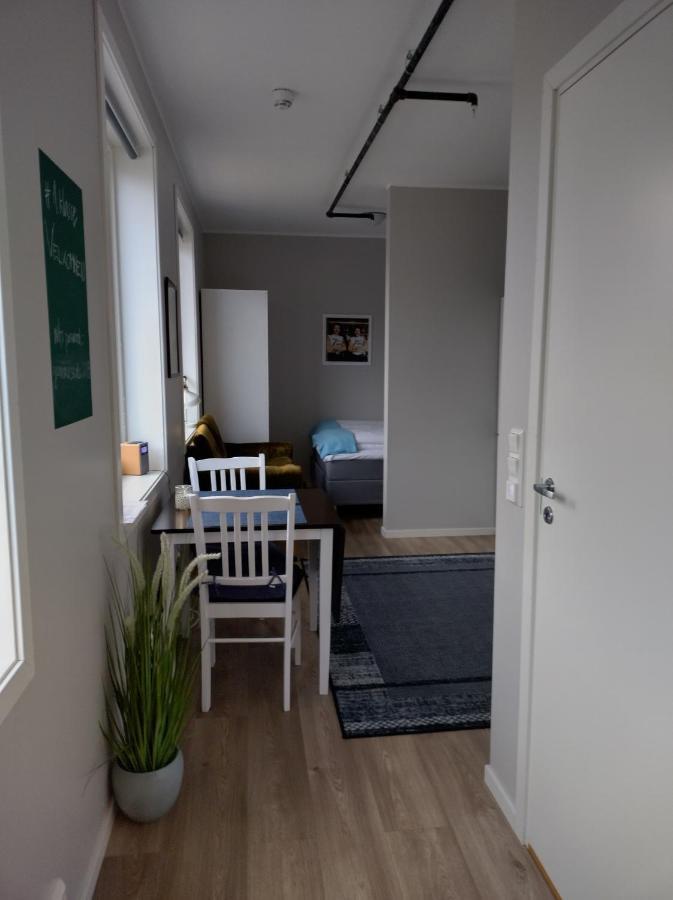 Gammelskola Apartments Henningsvær Zimmer foto